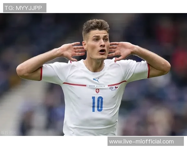 桑德兰主场领先利兹联扎卡助攻阿迪格拉精彩破门布罗比头球遗憾中楣